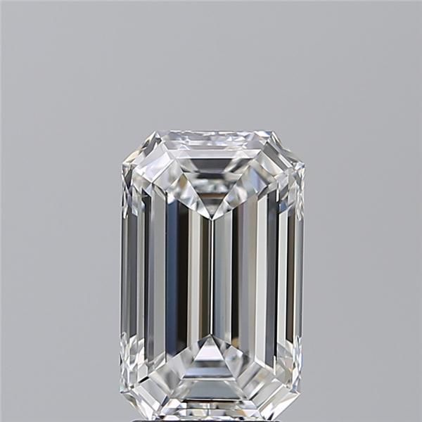 3.01 ct Emerald diamond