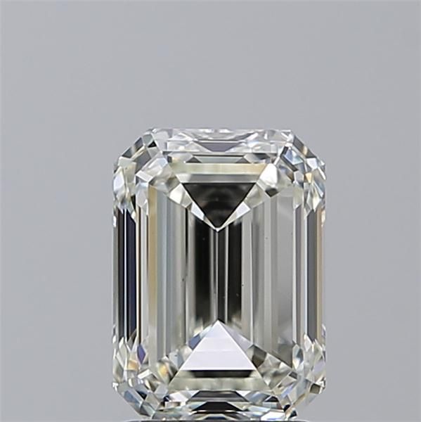 2.20 ct Emerald diamond