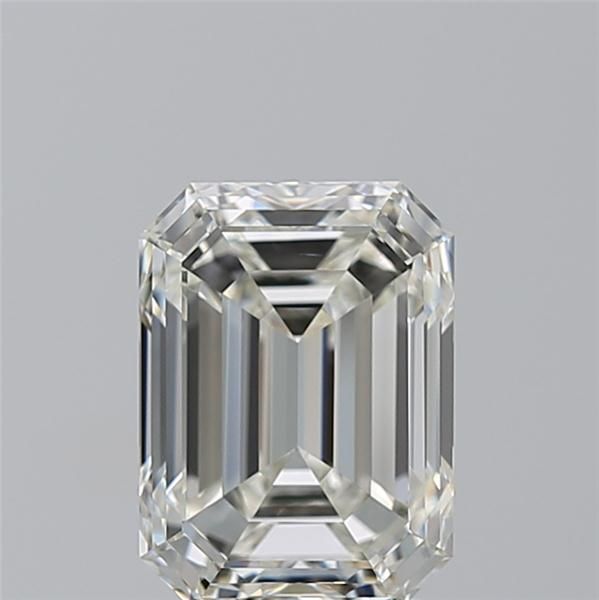 3.01 ct Emerald diamond
