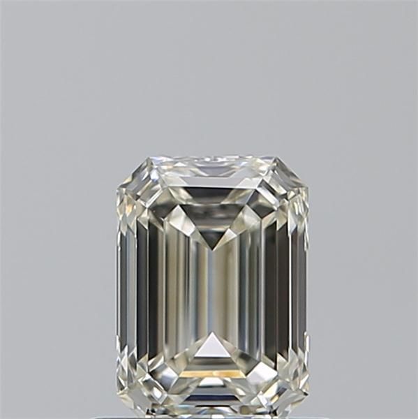 0.71 ct Emerald diamond
