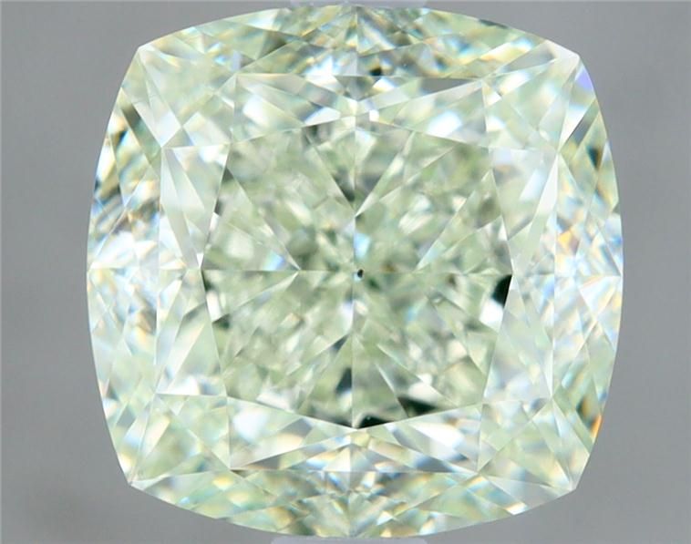 2.24 ct Cushion Brilliant diamond