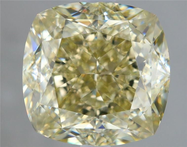 2.32 ct Cushion Brilliant diamond