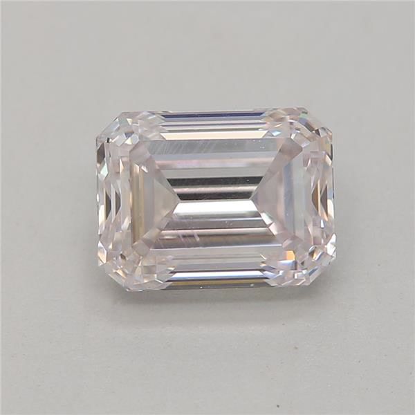 0.80 ct Emerald diamond