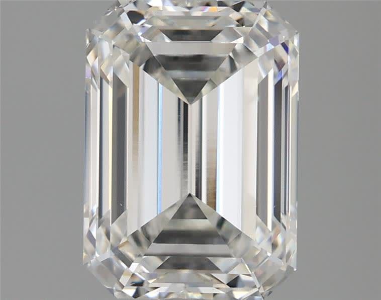 2.33 ct. emerald Lab Grown Diamond front image
