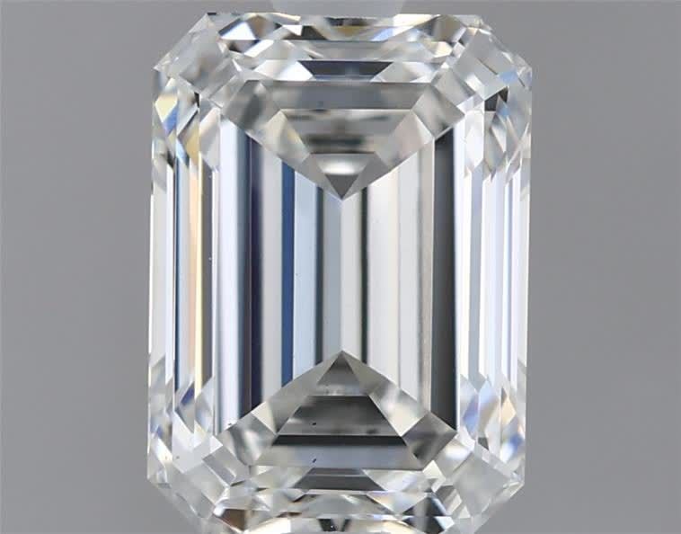 1.62 ct Emerald diamond