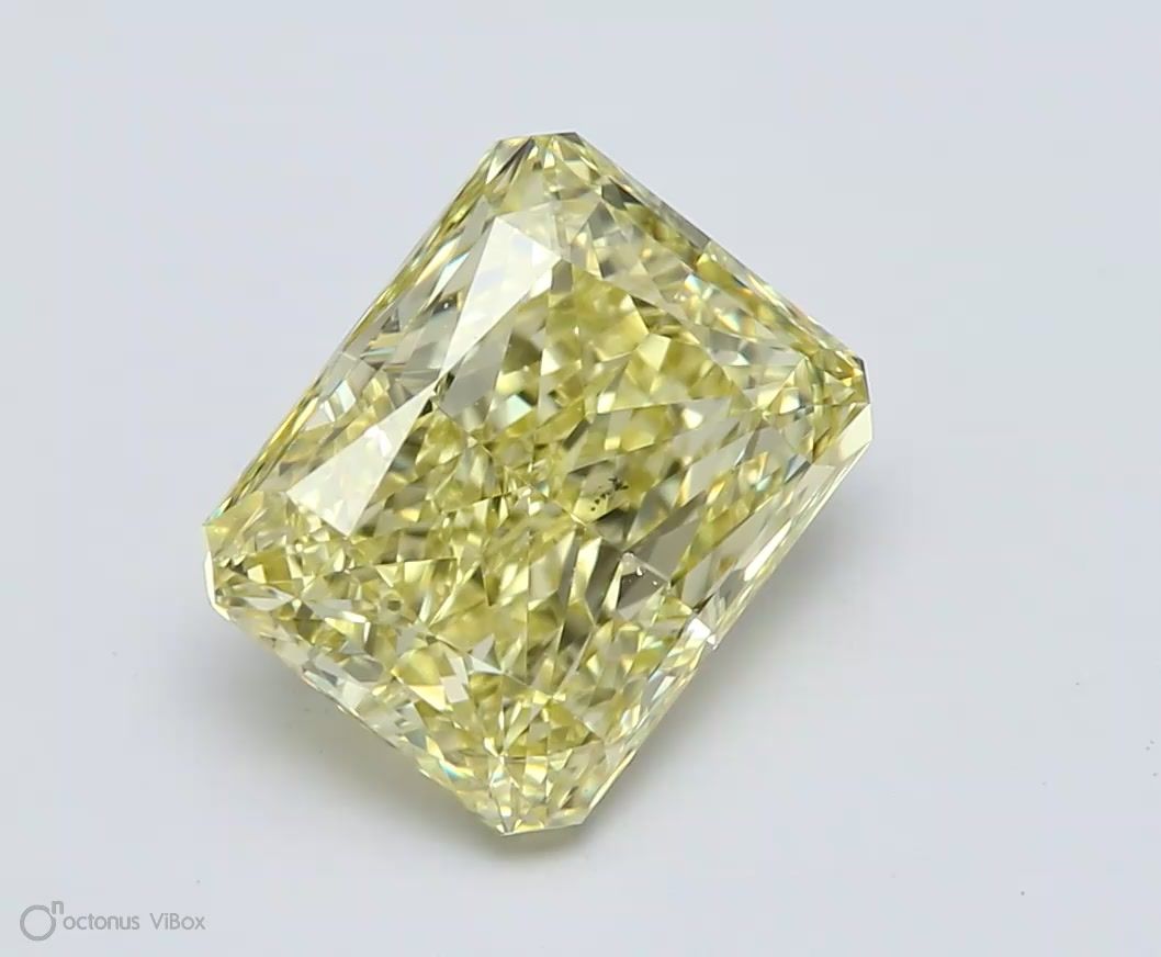 1.41 ct Radiant diamond