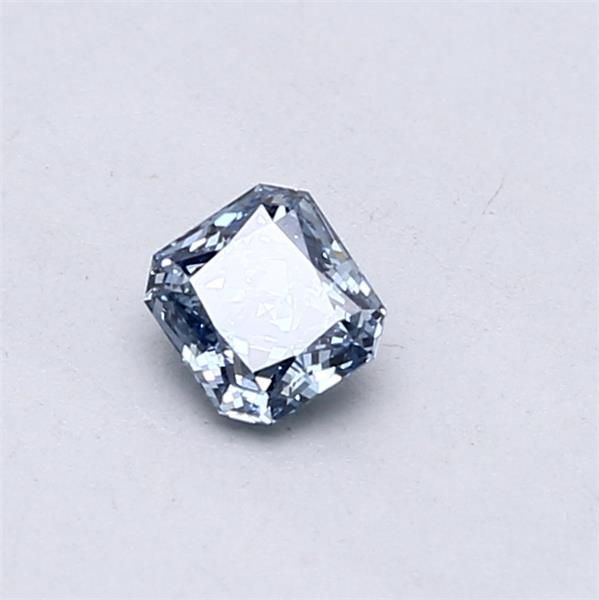 0.31 CT Fancy Intense Blue RADIANT