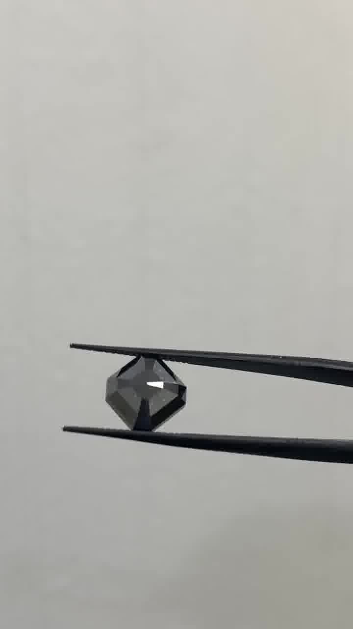 5.24 Carat