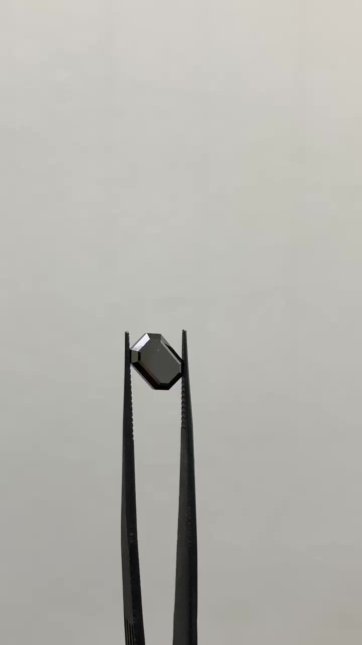 Diament 2.86 ct Fancy Black/VVS2