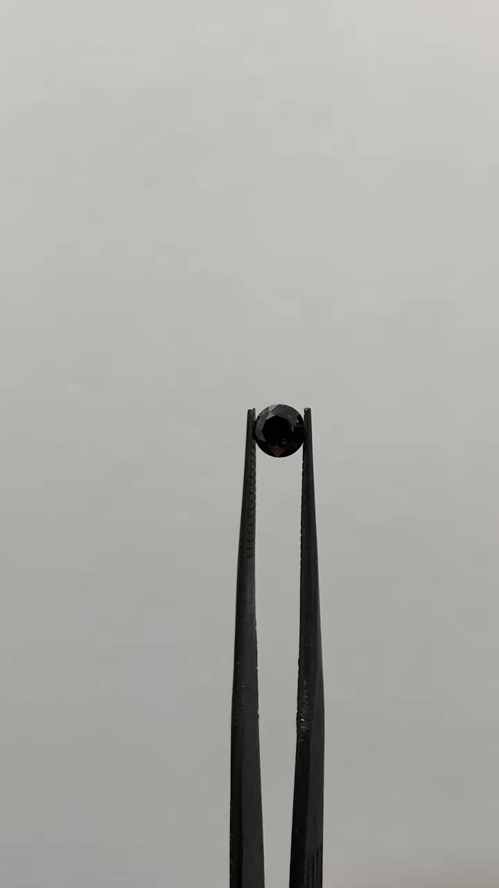 0.64 ct Round diamond