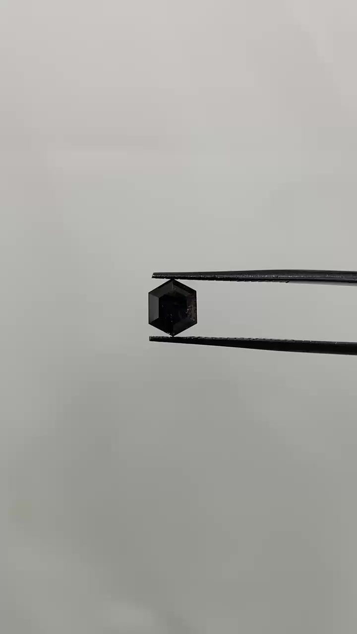 0.88 ct Hexagonal Diamond