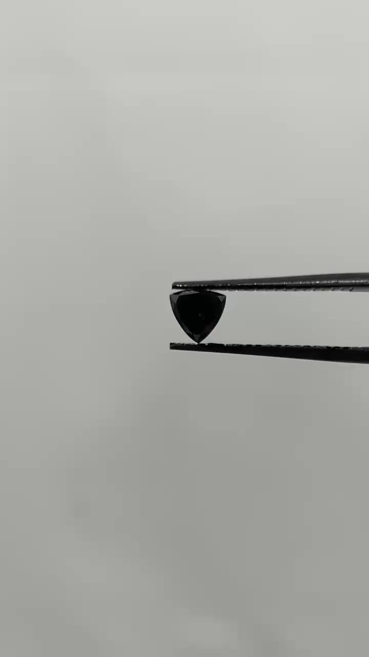 0.39 ct Triangular Diamond