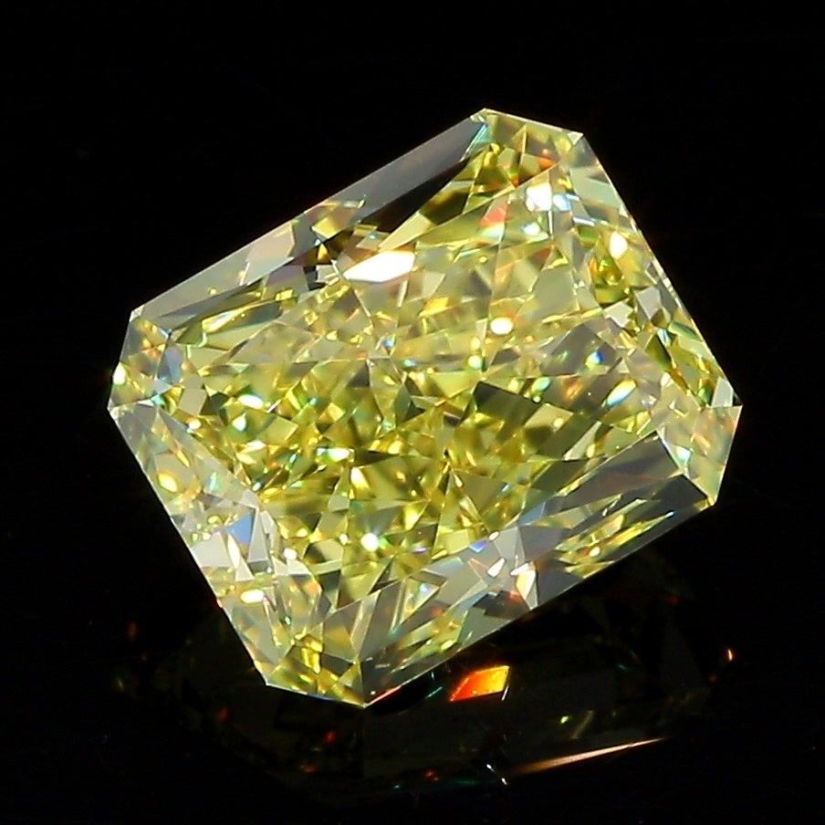 3.04 ct Radiant diamond