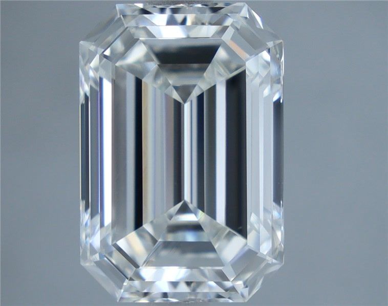 2.02 ct Emerald diamond