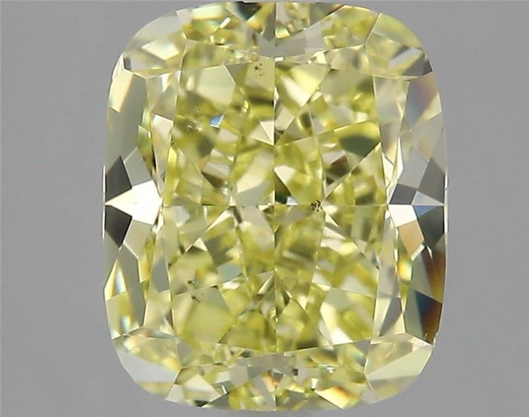 3.04 ct Cushion Brilliant diamond