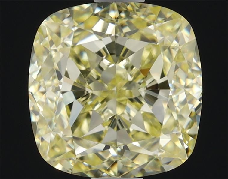 2.01 ct Cushion Brilliant diamond