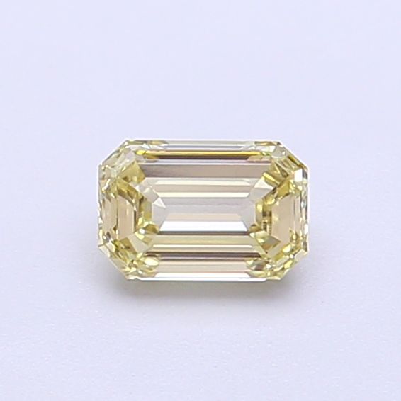 0.39 ct Emerald diamond