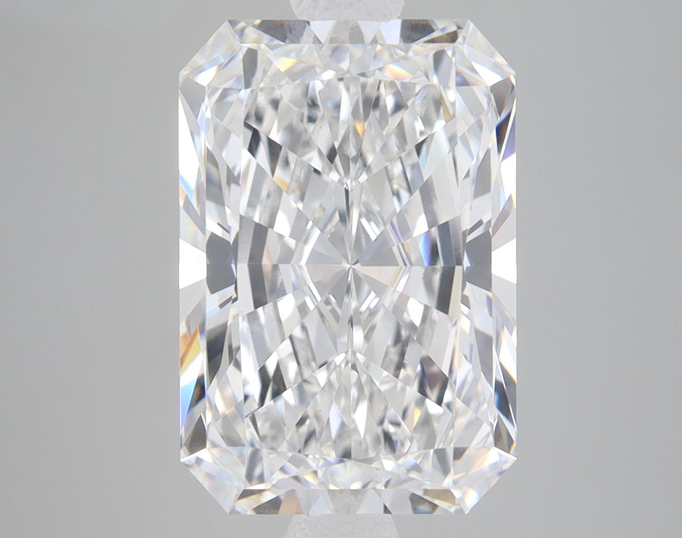 6.37 ct. radiant Lab Grown Diamond front image
