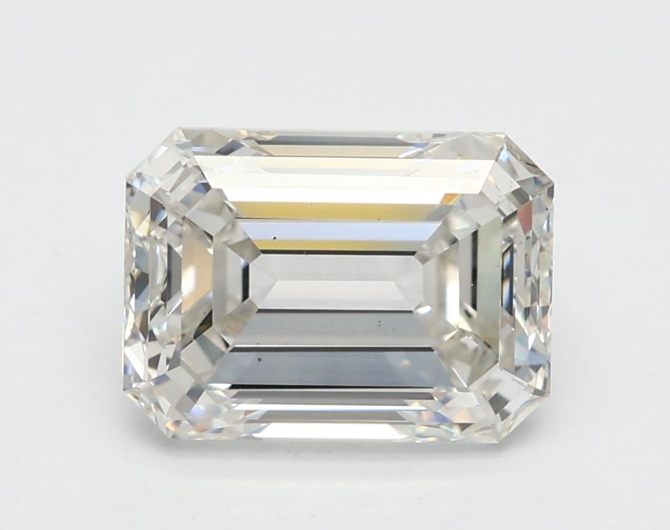 1.70 ct. emerald Lab Grown Diamond front image