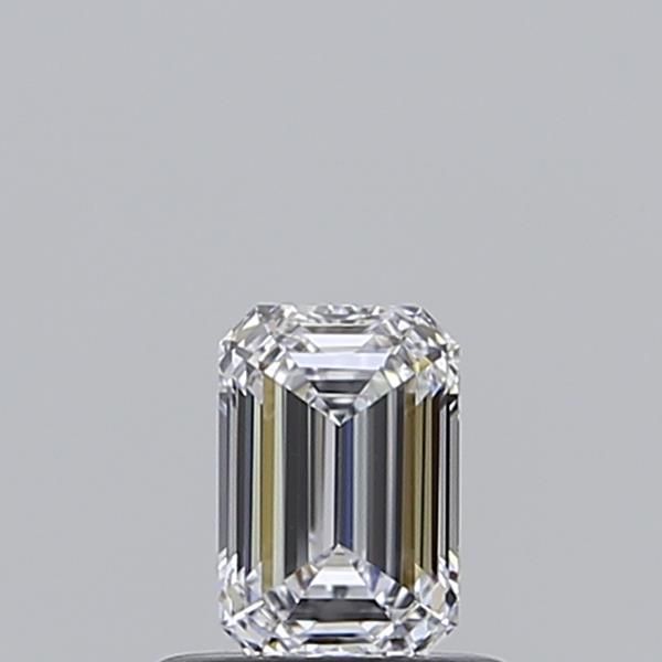 0.55 ct. emerald Lab Grown Diamond front image