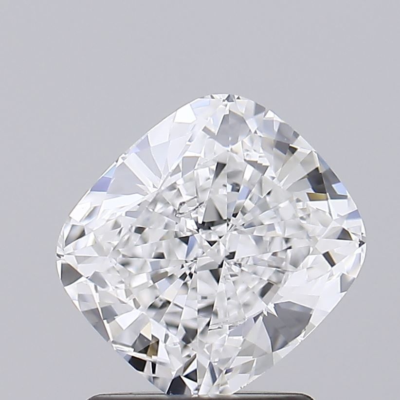 1.73 ct lab-grown Cushion brilliant Diamond