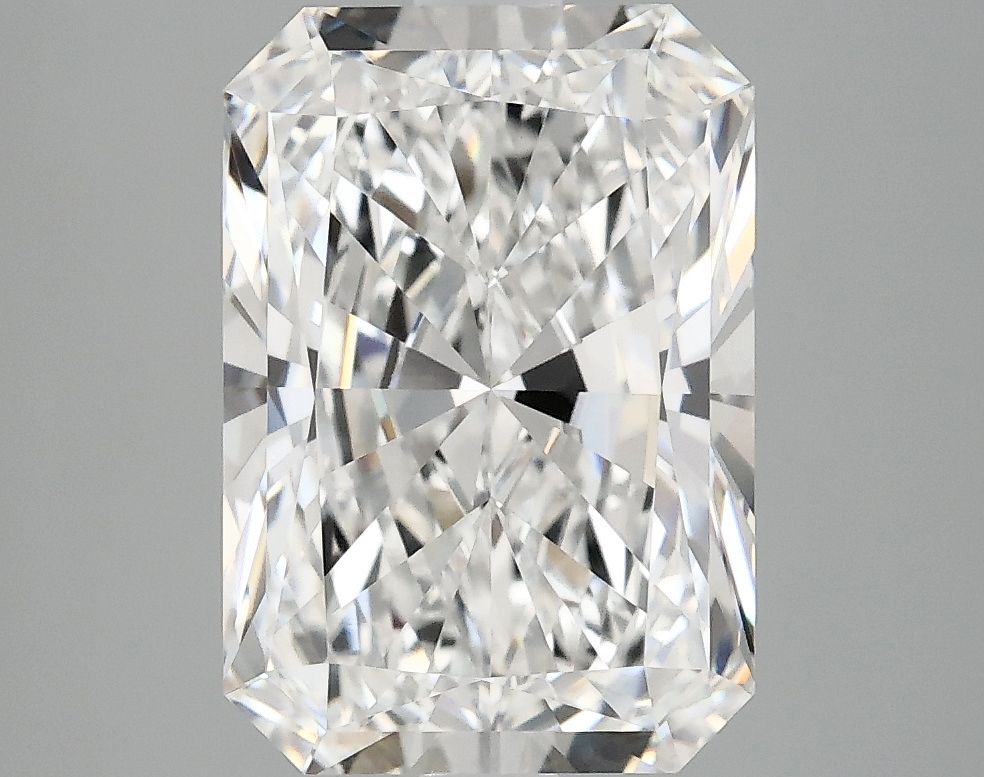 3.82 ct. radiant Lab Grown Diamond front image