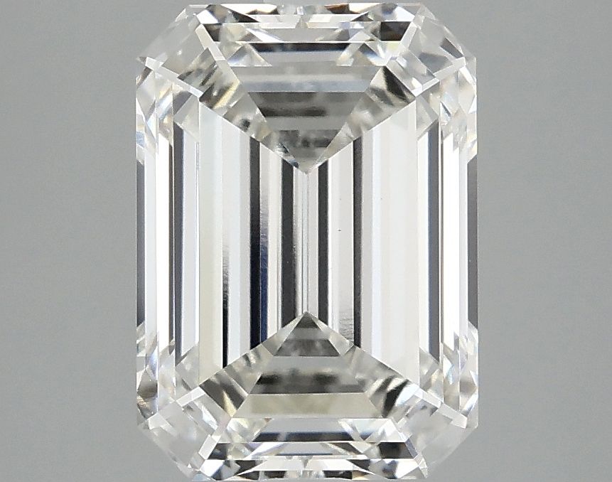 3.10 ct Emerald diamond