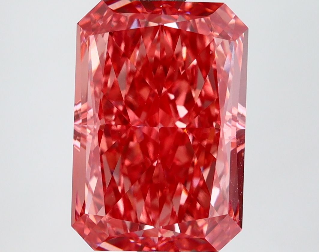 4.56 ct. radiant Lab Grown Diamond front image