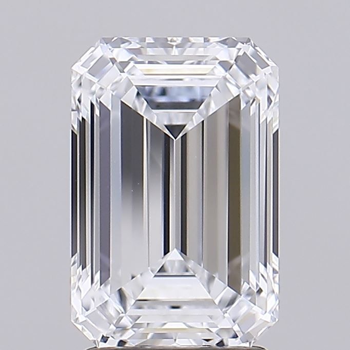 2.57 ct. emerald Lab Grown Diamond front image