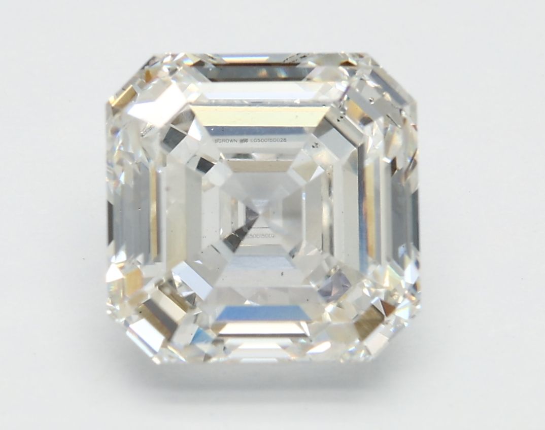 3.08 ct Square Emerald diamond