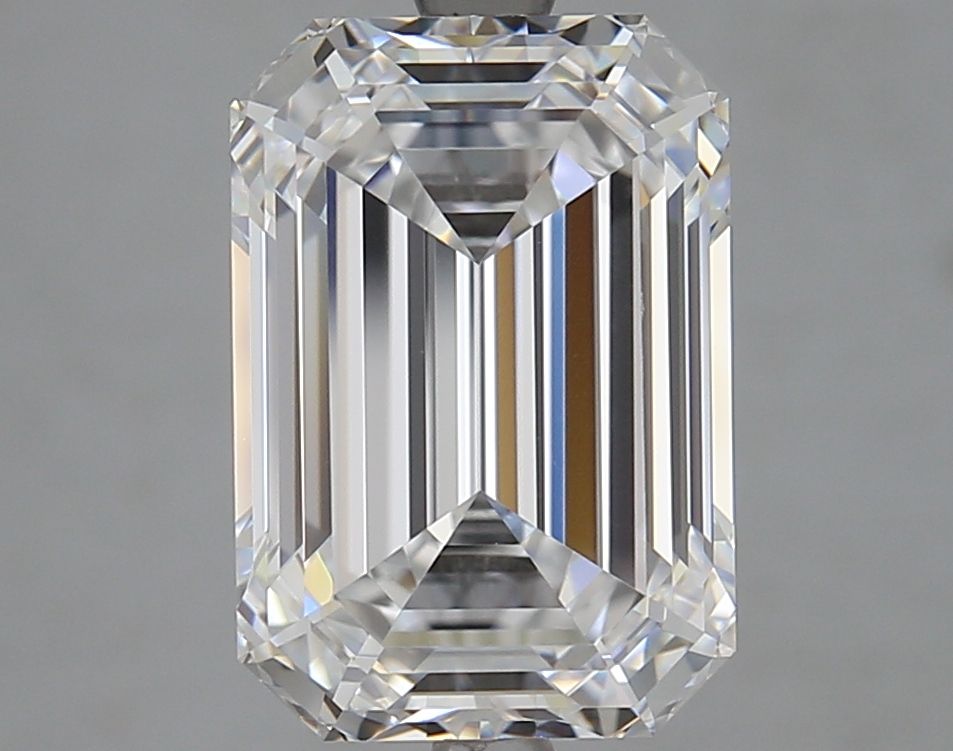 5.17 ct. emerald Lab Grown Diamond front image