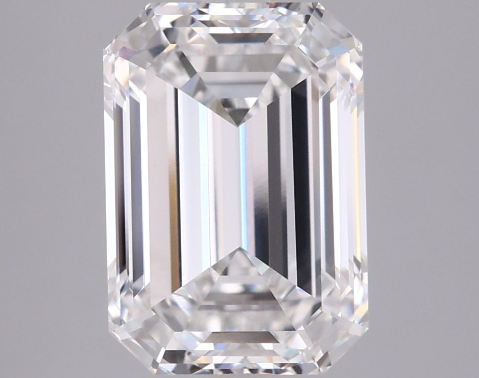 4.04 ct. emerald Lab Grown Diamond front image