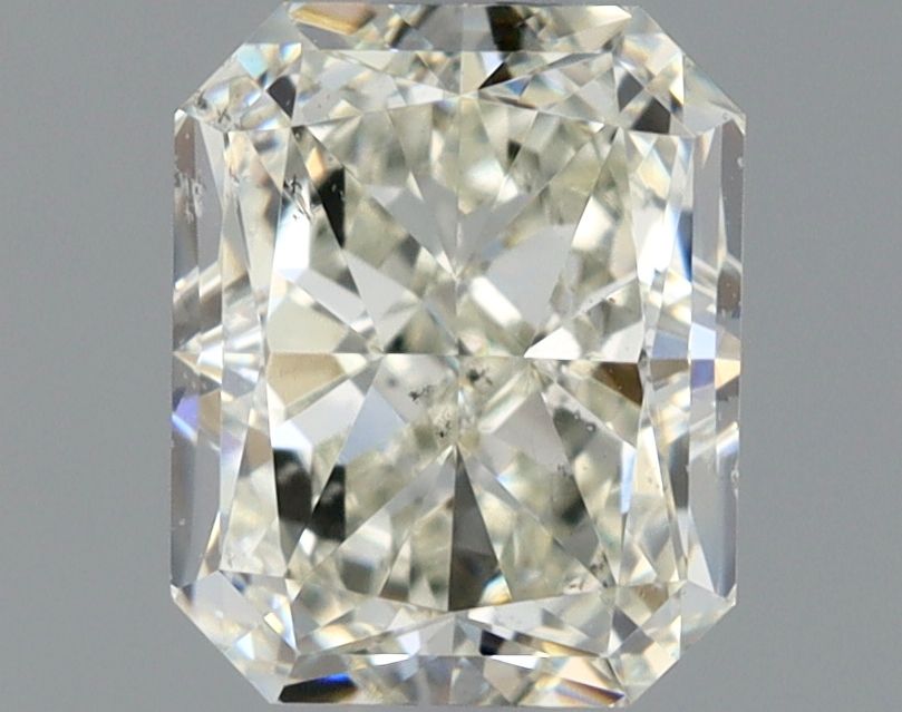 0.90ct Radiant diamond