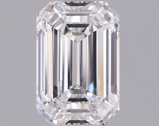1.02 ct. emerald Lab Grown Diamond front image