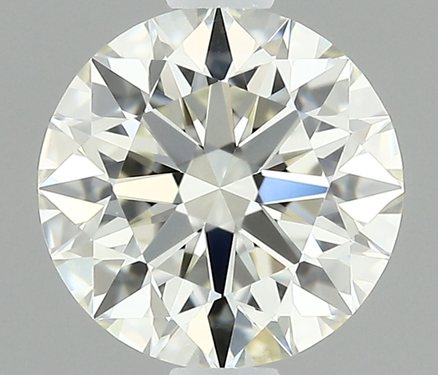 0.76 ct Round diamond