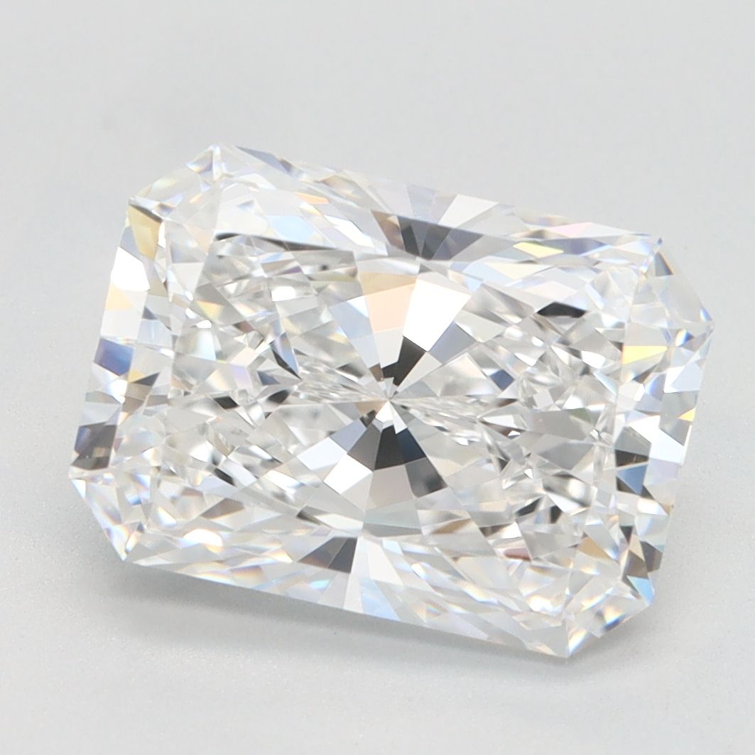 3.05 ct. radiant Lab Grown Diamond front image