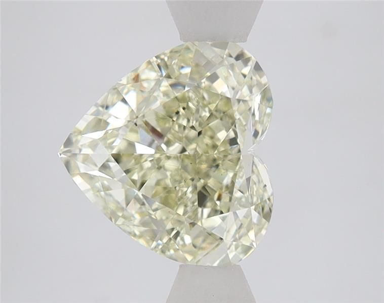 2.59 ct Heart diamond
