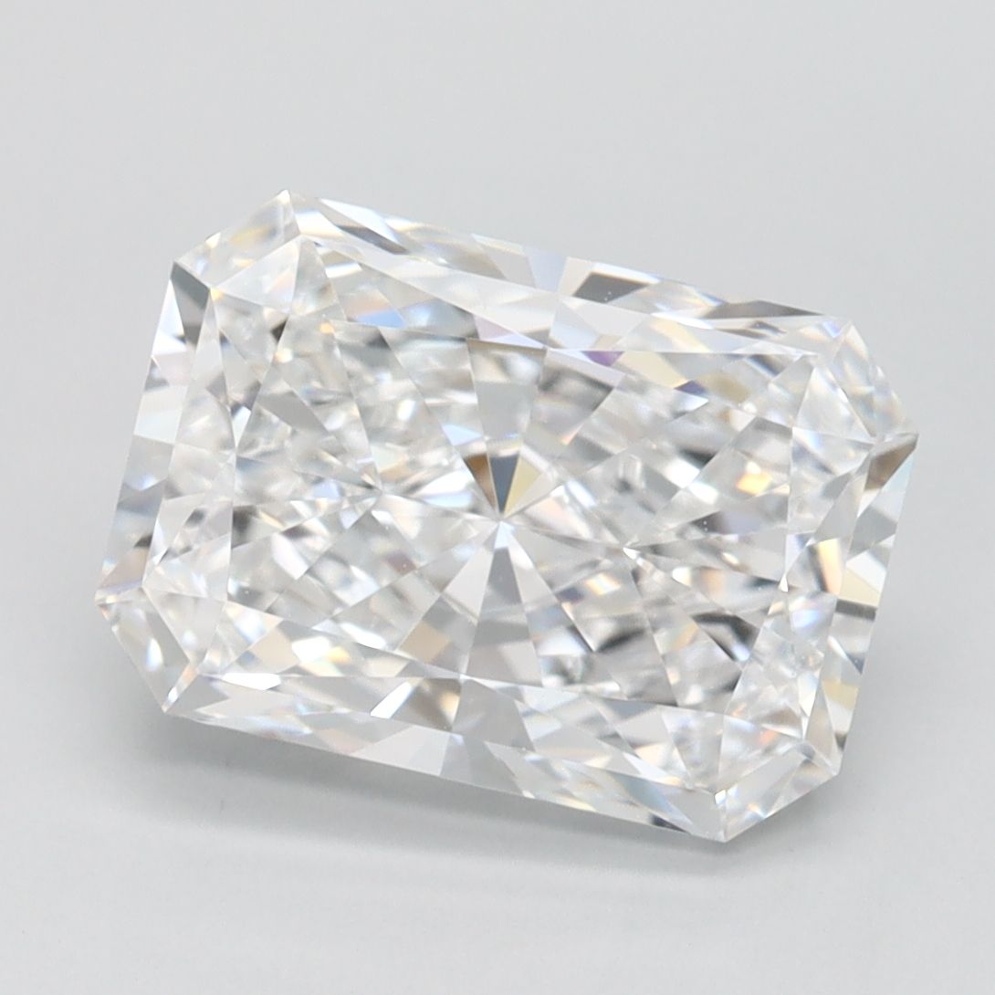 2.67 ct. radiant Lab Grown Diamond front image