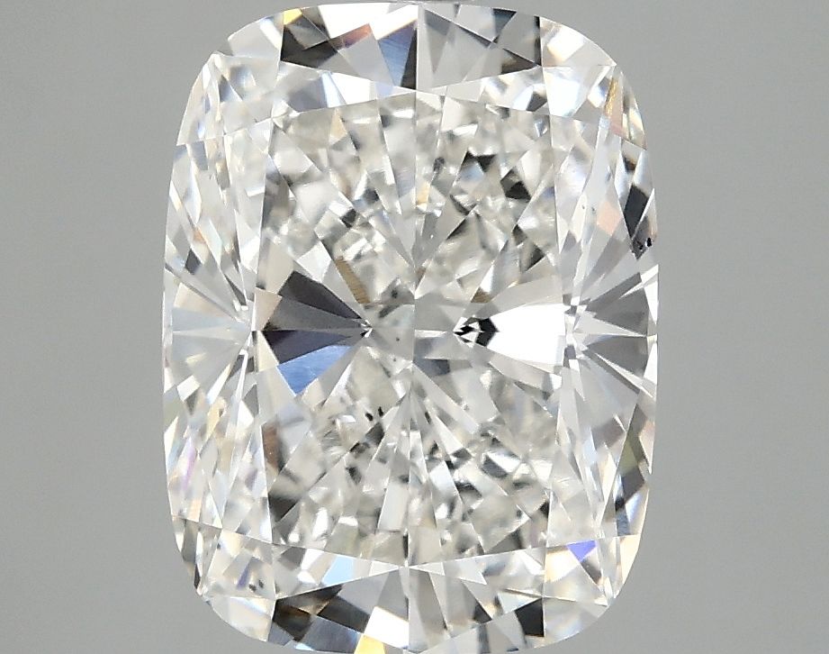 3.86 ct Cushion Modified diamond