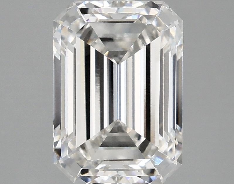 2.59 ct Emerald diamond