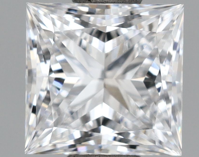 1.09 ct. princess Lab Grown Diamond front image