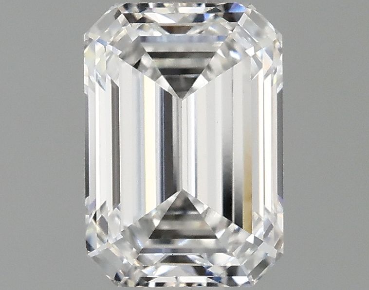 1.15 ct. emerald Lab Grown Diamond front image