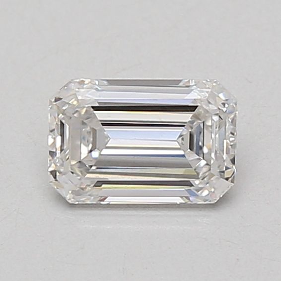 0.8 ct lab-grown Emerald Diamond