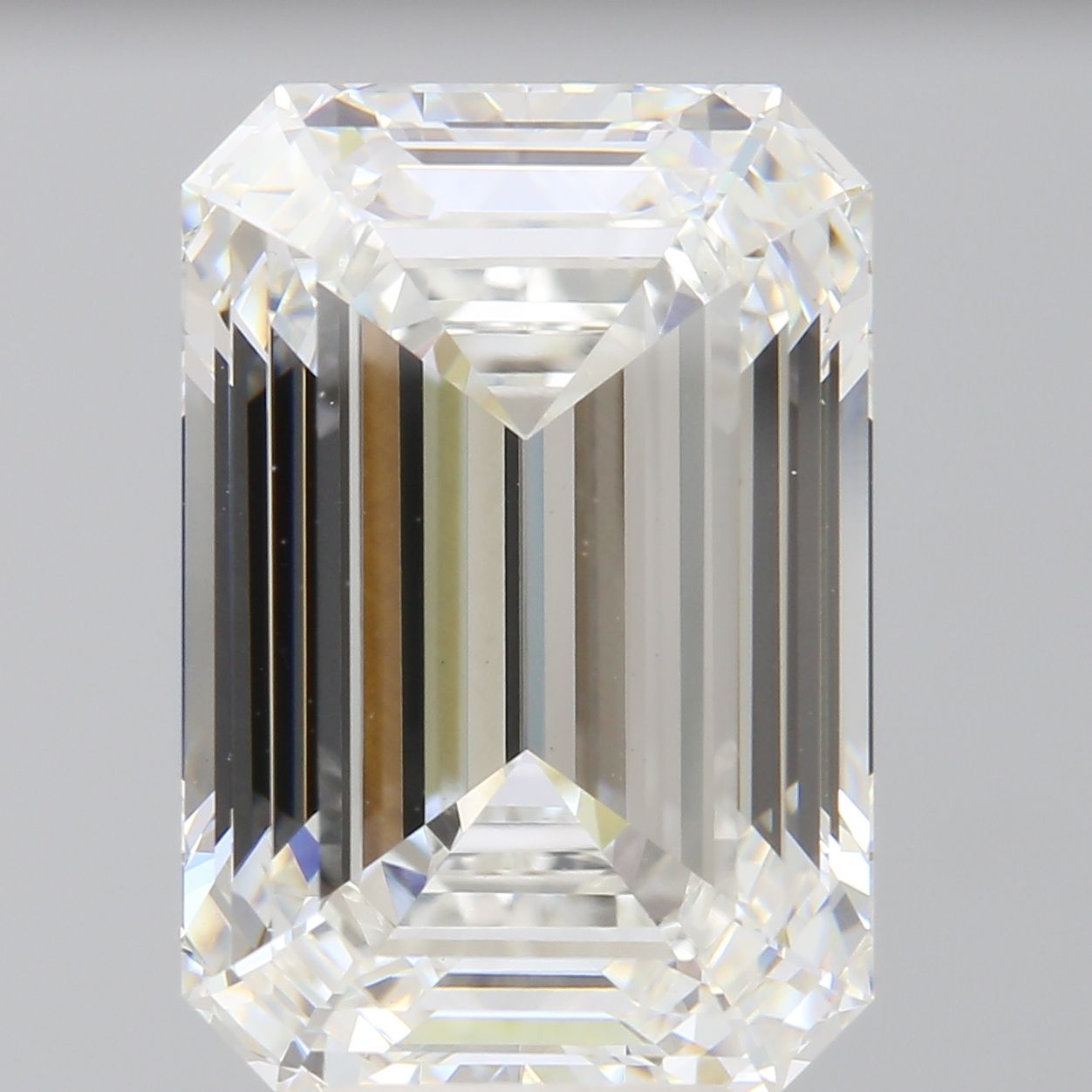 7.58 ct. emerald Lab Grown Diamond front image