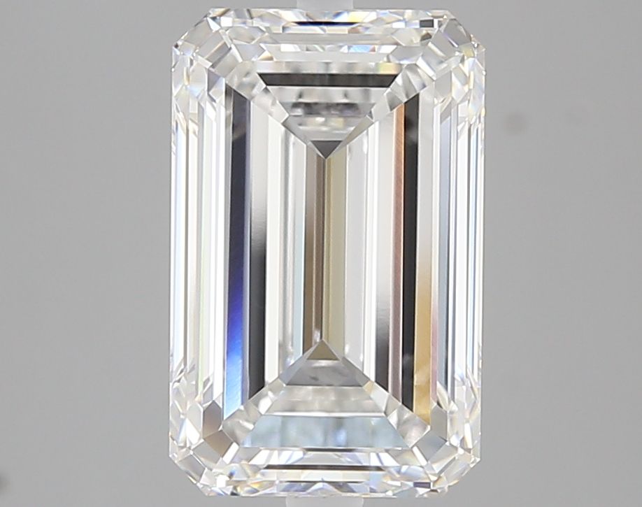 4.06 ct. emerald Lab Grown Diamond front image