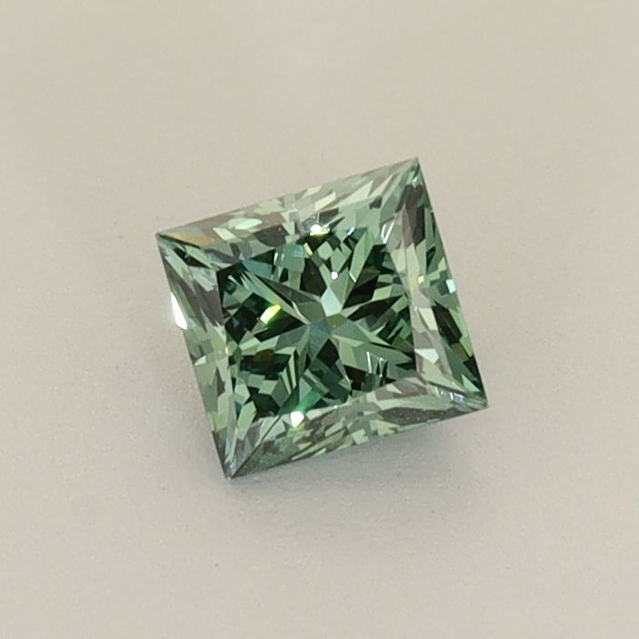 0.44 ct lab-grown Princess Diamond