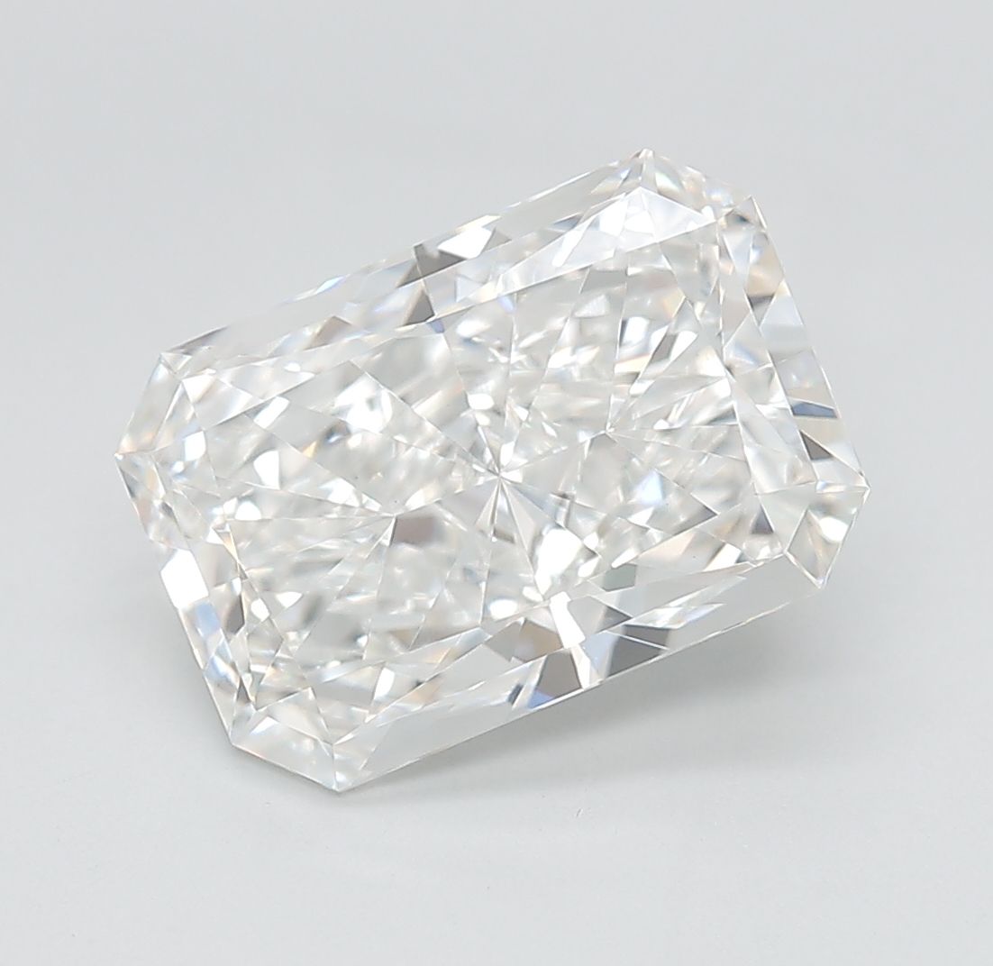 3.05 ct Radiant diamond