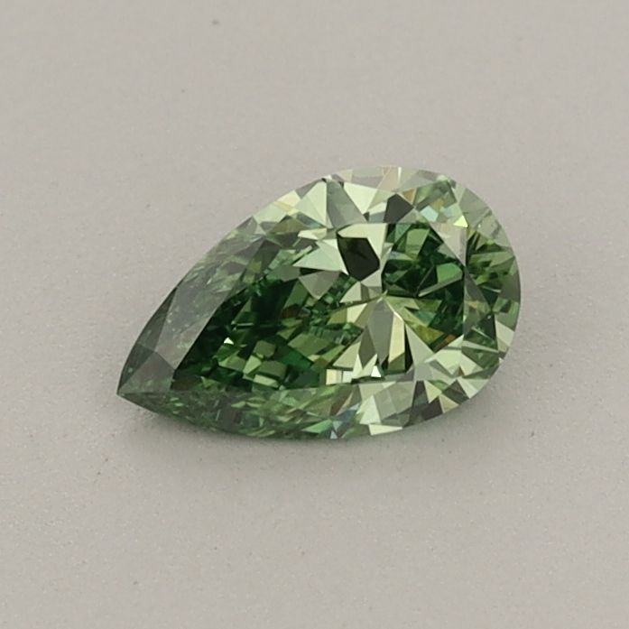 0.37 CT Fancy Vivid Green PEAR