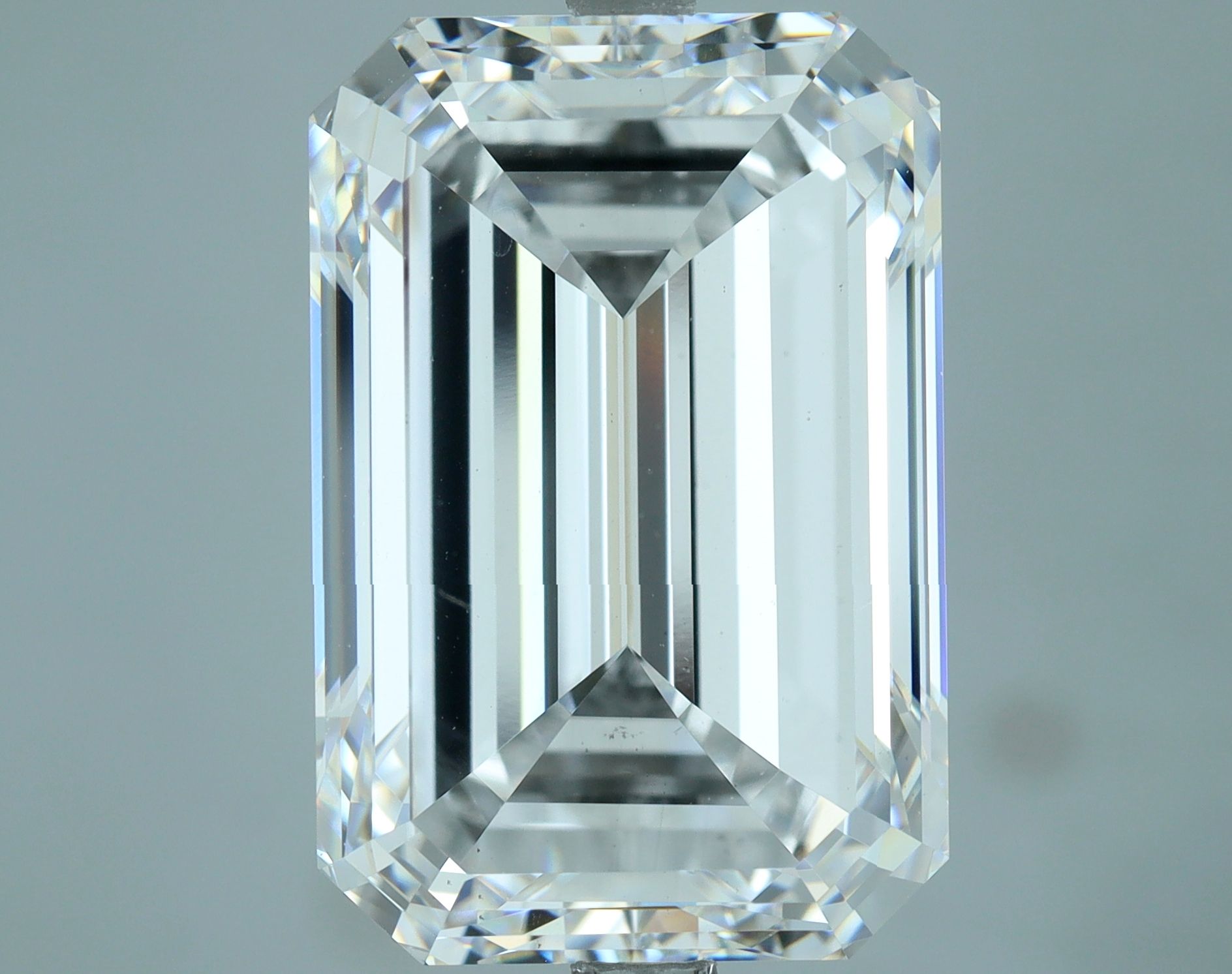 10.01 ct. emerald Lab Grown Diamond front image