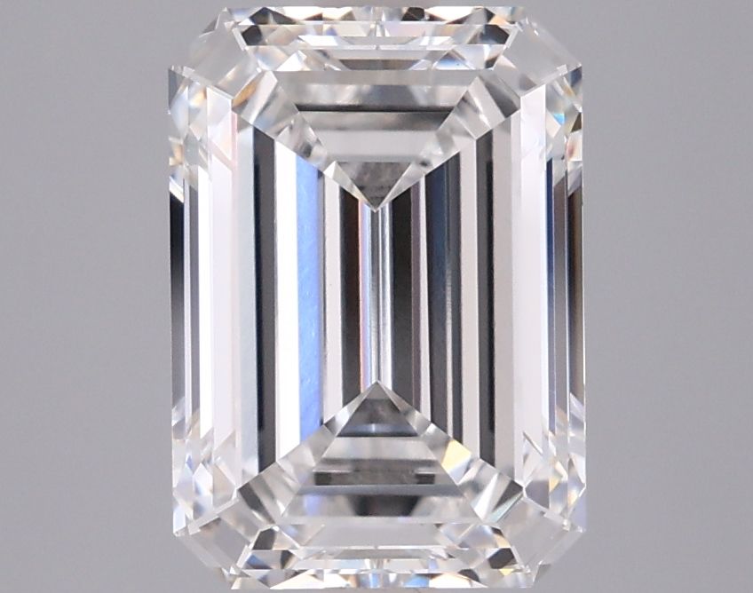3.07 ct. emerald Lab Grown Diamond front image